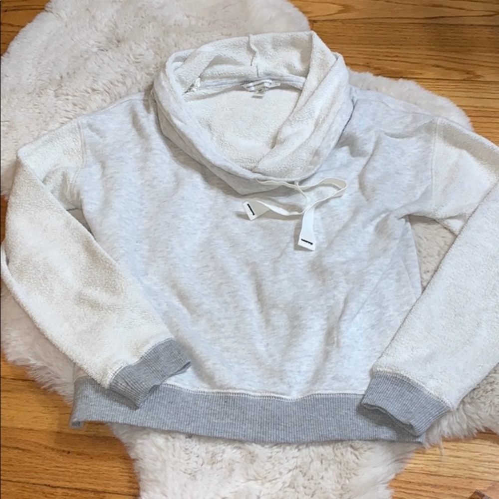 American Eagle 🦅 sweatshirt